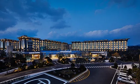 Landing Resort